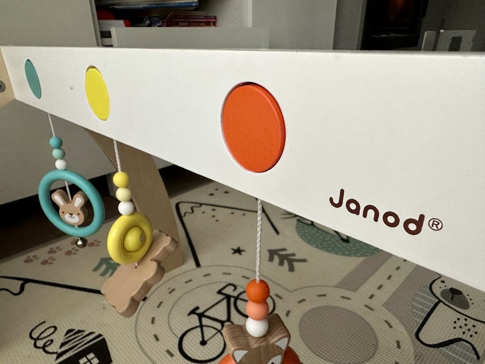 Stojący łuk pałąk aktywizujący dla niemowląt Baby Pop Janod