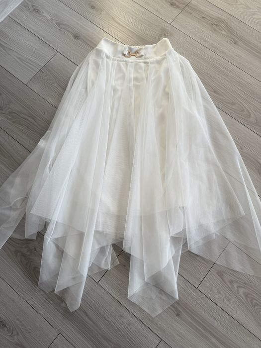 Dluga spódnica maxi biała