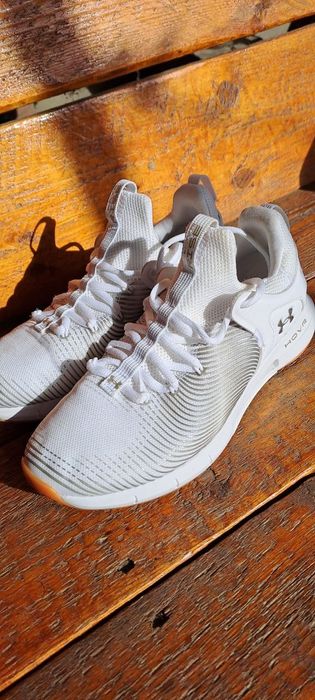 Under armour nova