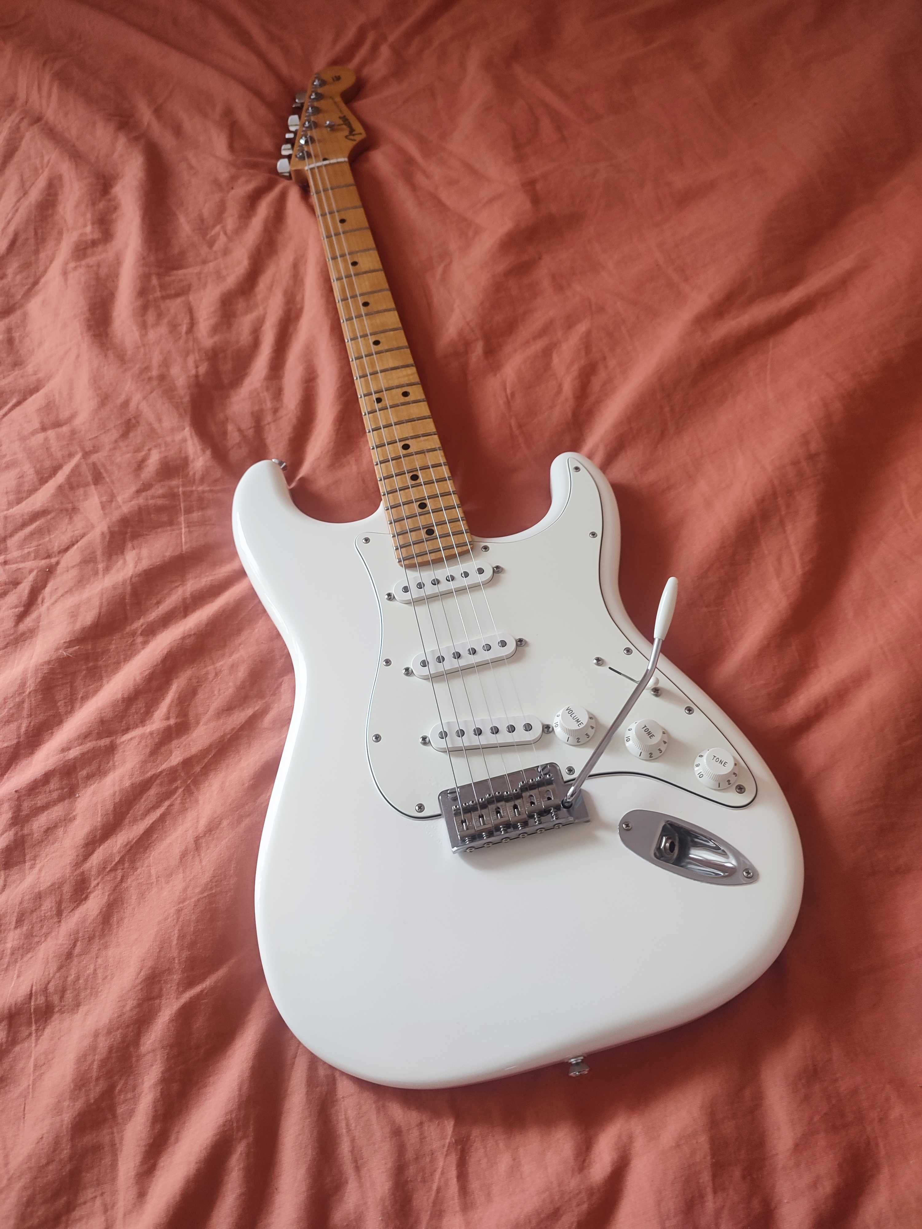 Fender Player Stratocaster MN PWT + gratisy