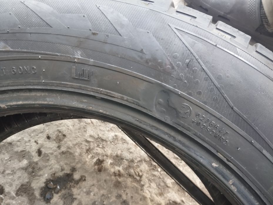 Зимові шини Nokian 225/60/18