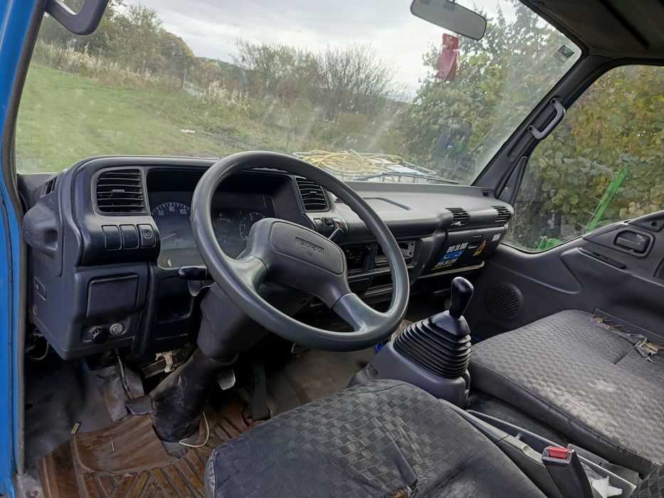 Продам ісузу фургон