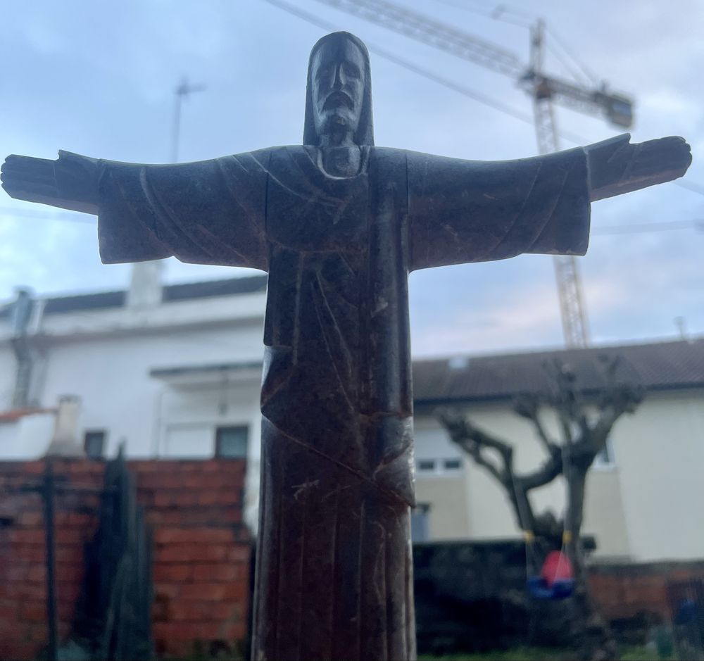 Cristo Rei em pedra