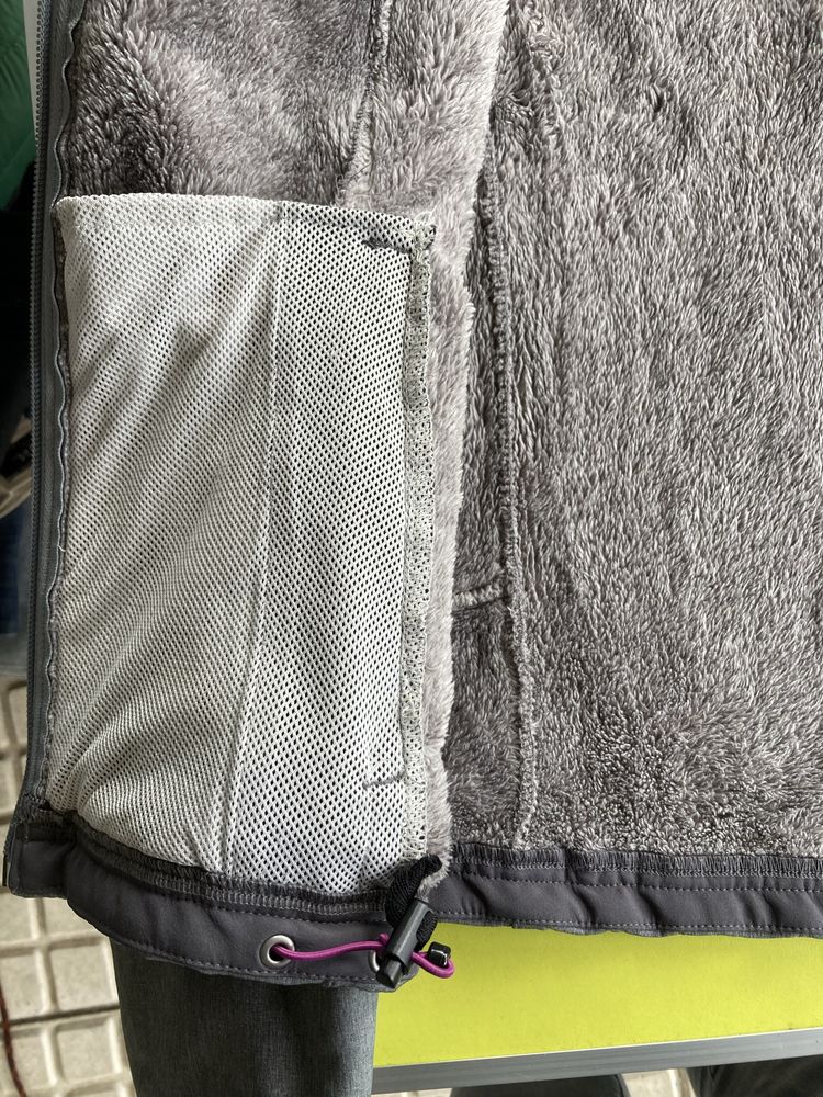 Blusão Quechua cinzento XS