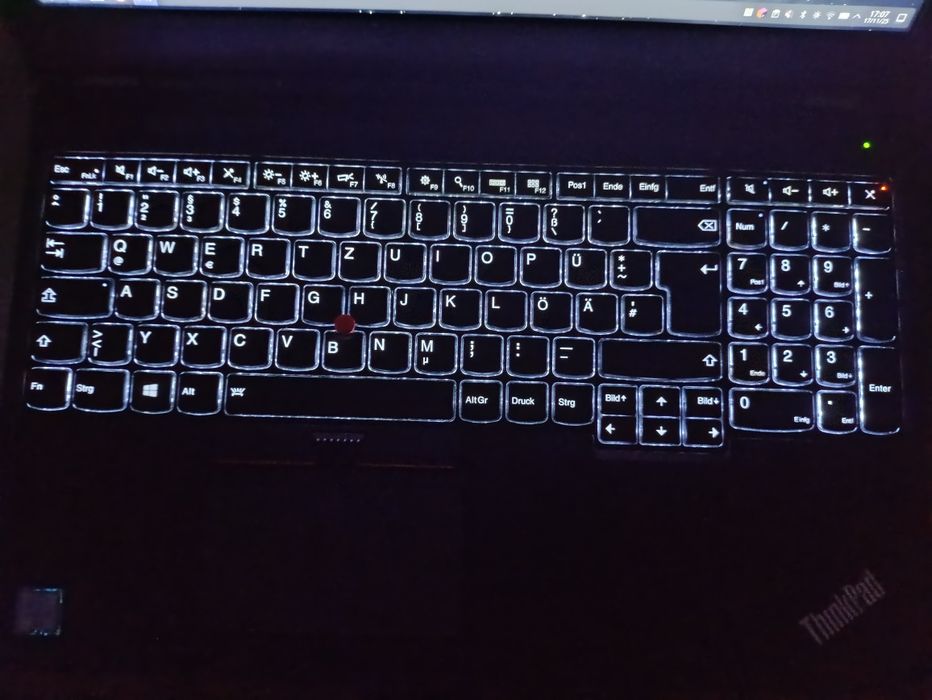 Lenovo ThinkPad P50 – i7 / 32GB RAM / 256GB SSD / IPS / Carregador