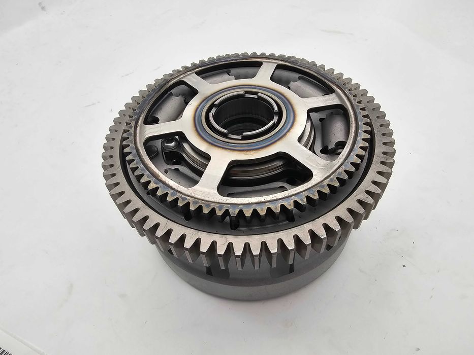 Yamaha YZF-R1 2015 -2025 MT10 Kosz sprzęgła Nowy OEM 2CR- 16150- 00