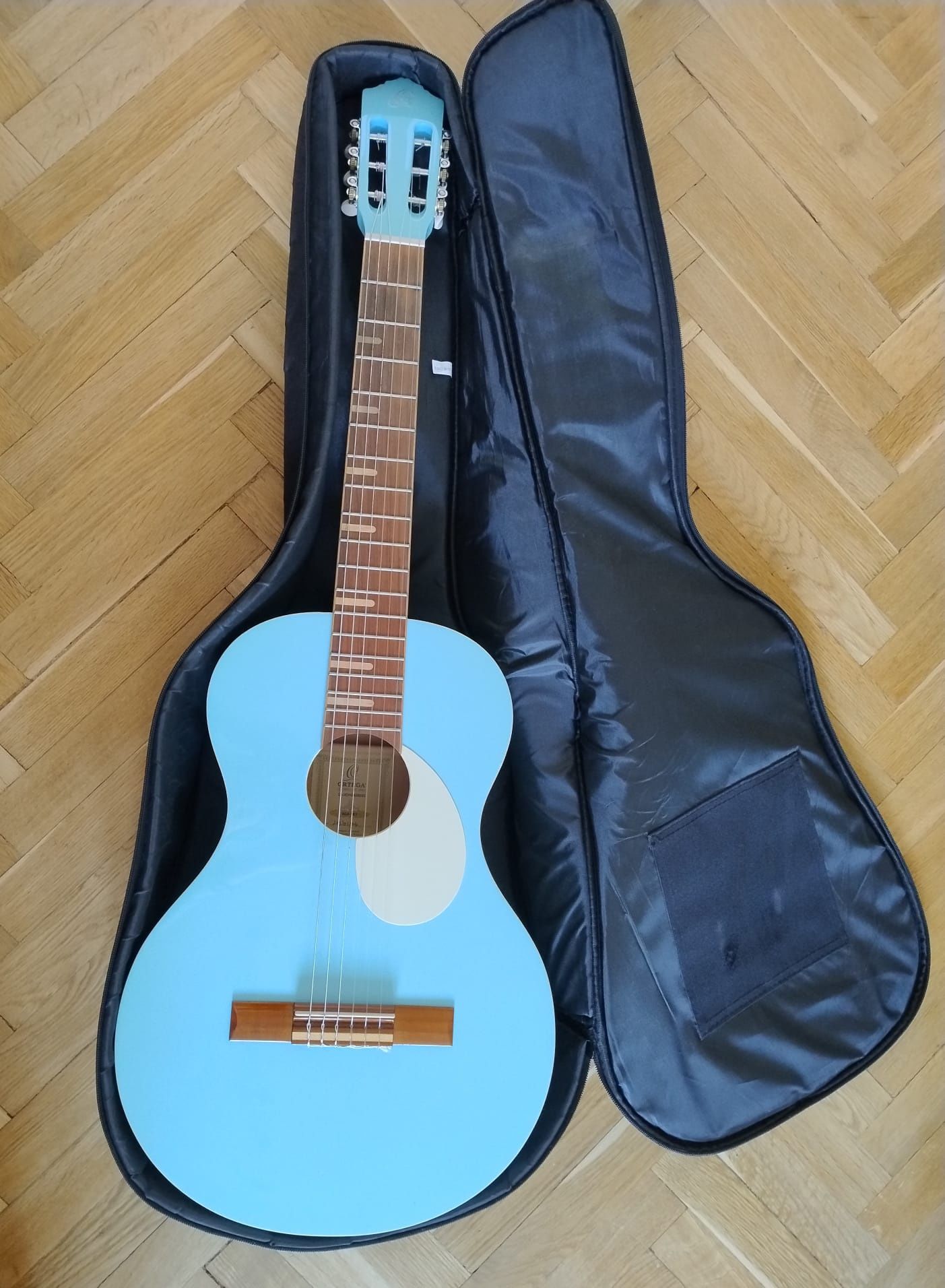 Gitara klasyczna Ortega RGA-SKY  4/4 GRATISY