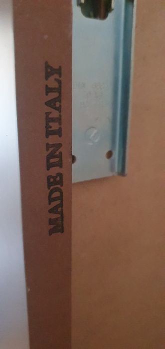 Móvel em madeira, Made in Italy