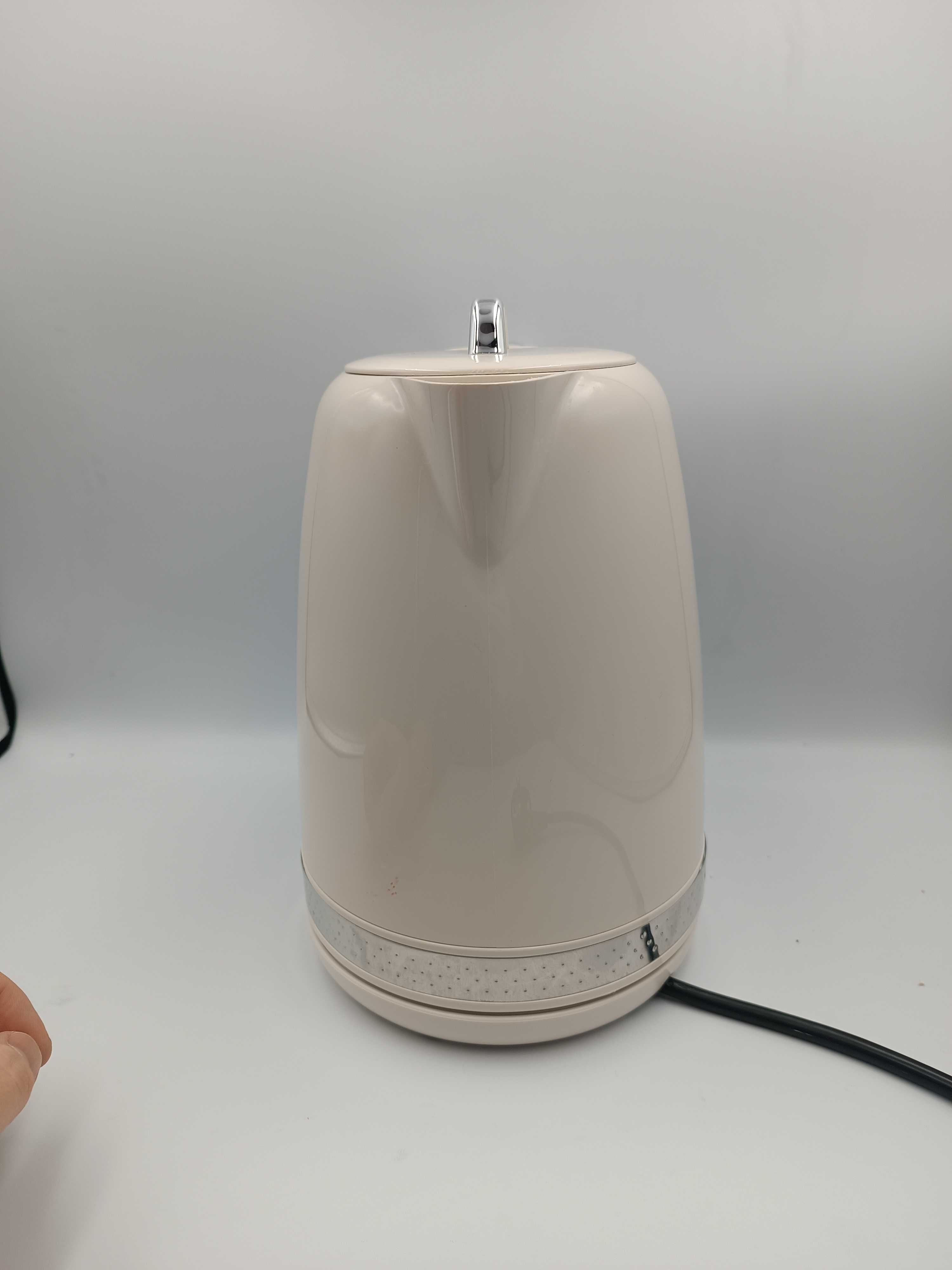 CZAJNIK elektryczny Moulinex BY320A 1,7 l 2400W kość słoniowa