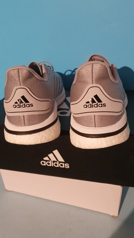 Buty męskie sportowe Adidas Supernova rozmiar 431/3 wkładka 27.5 cm