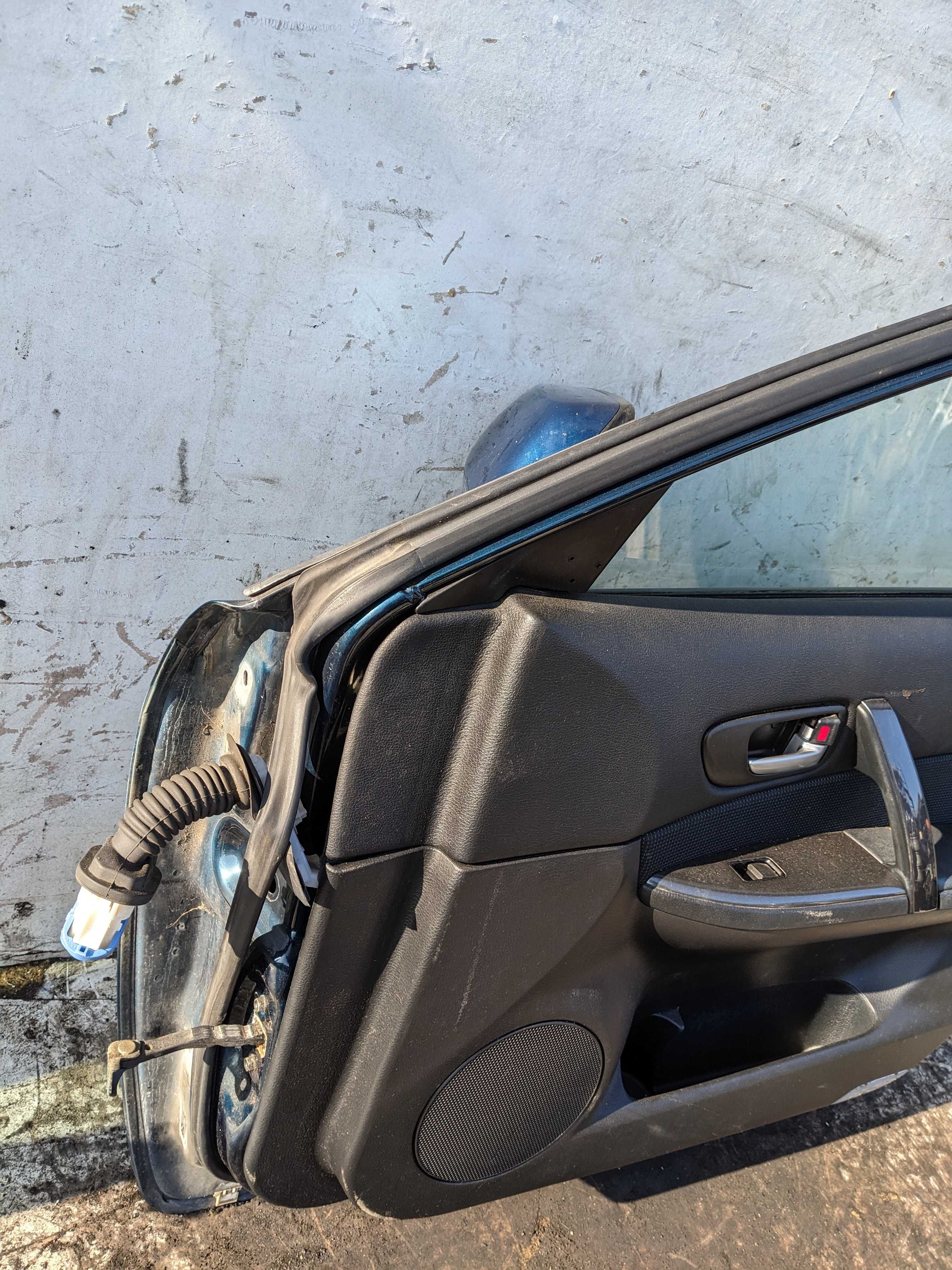 Mazda 6 GG HB Drzwi Prawe Przednie Prawy Przód LP Lakier 32C