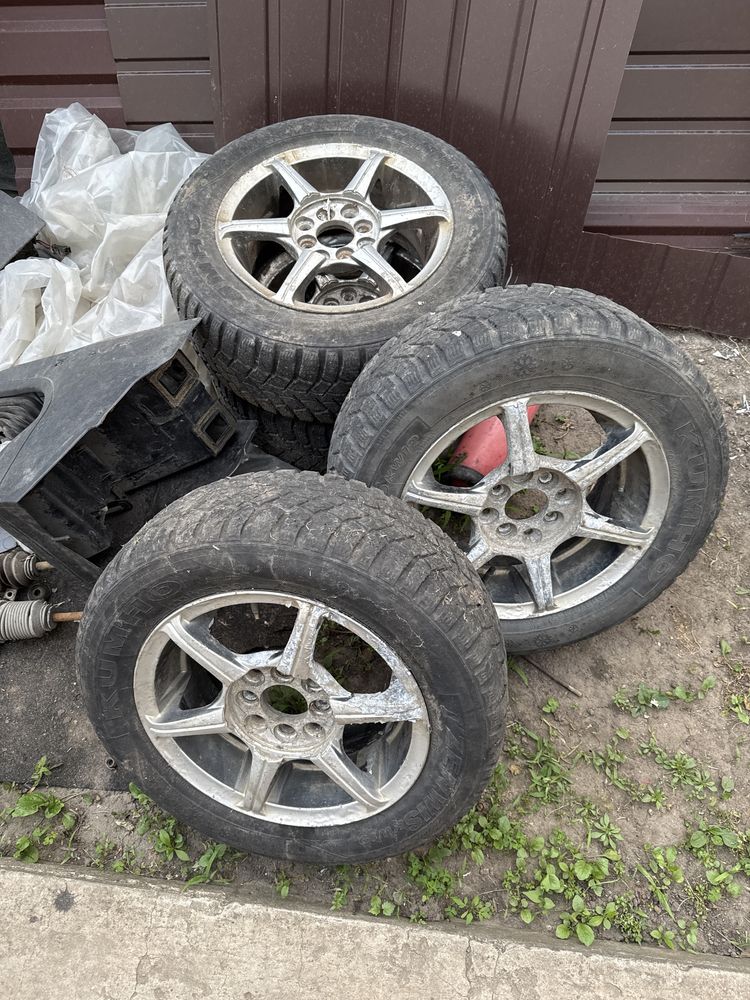 Продам диски с резиной 195/60/14