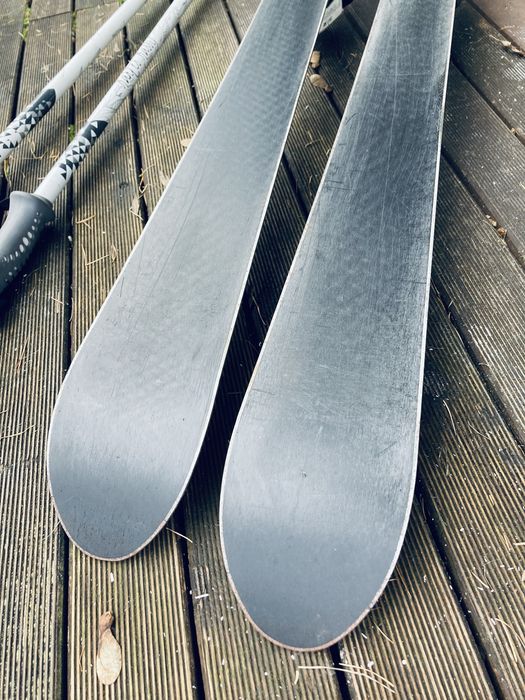 Narty ELAN Race Pro L150 R14.9 150cm + kije narciarskie + opaski