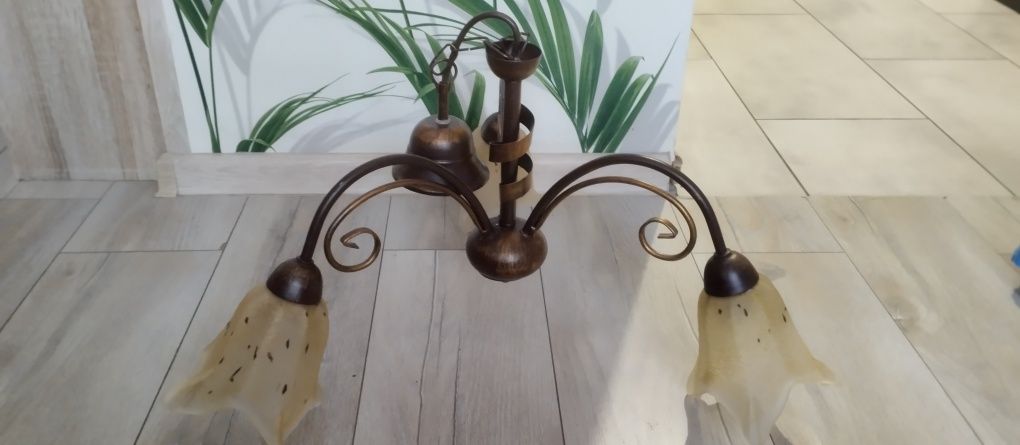 Lampa 3 szklane klosze