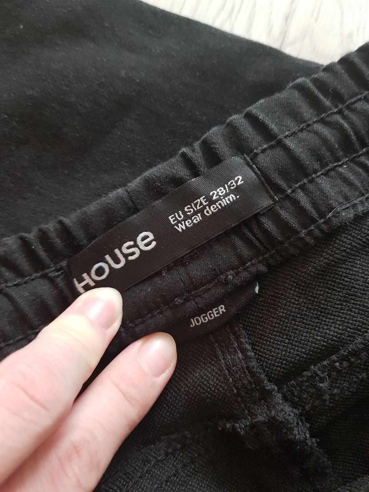 Нові чоловічі брюки джинси house на S-M