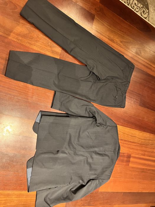 Tommy hilfiger szary w prążki garnitur 46 virgin wool