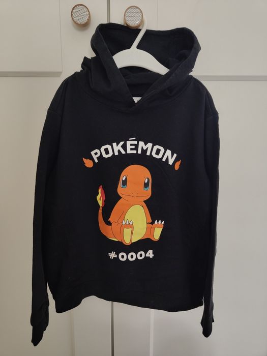 Czarna bluza pokemon, r.140