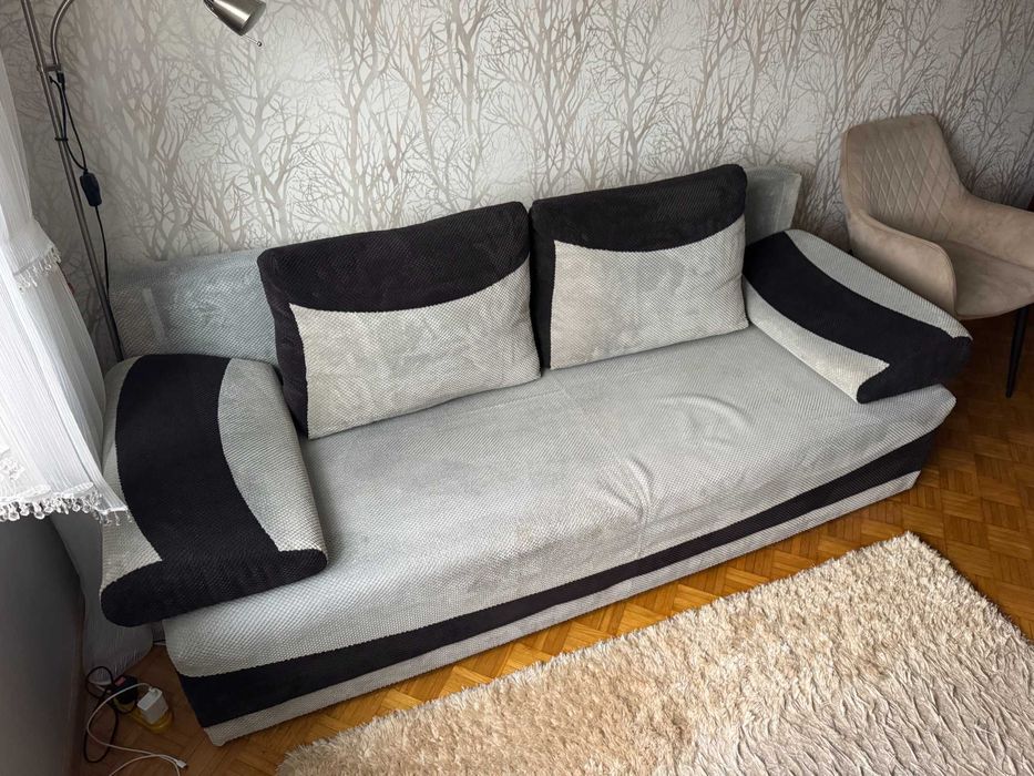 Kanapa sofa z funkcją spania i pojemnikiem na pościel