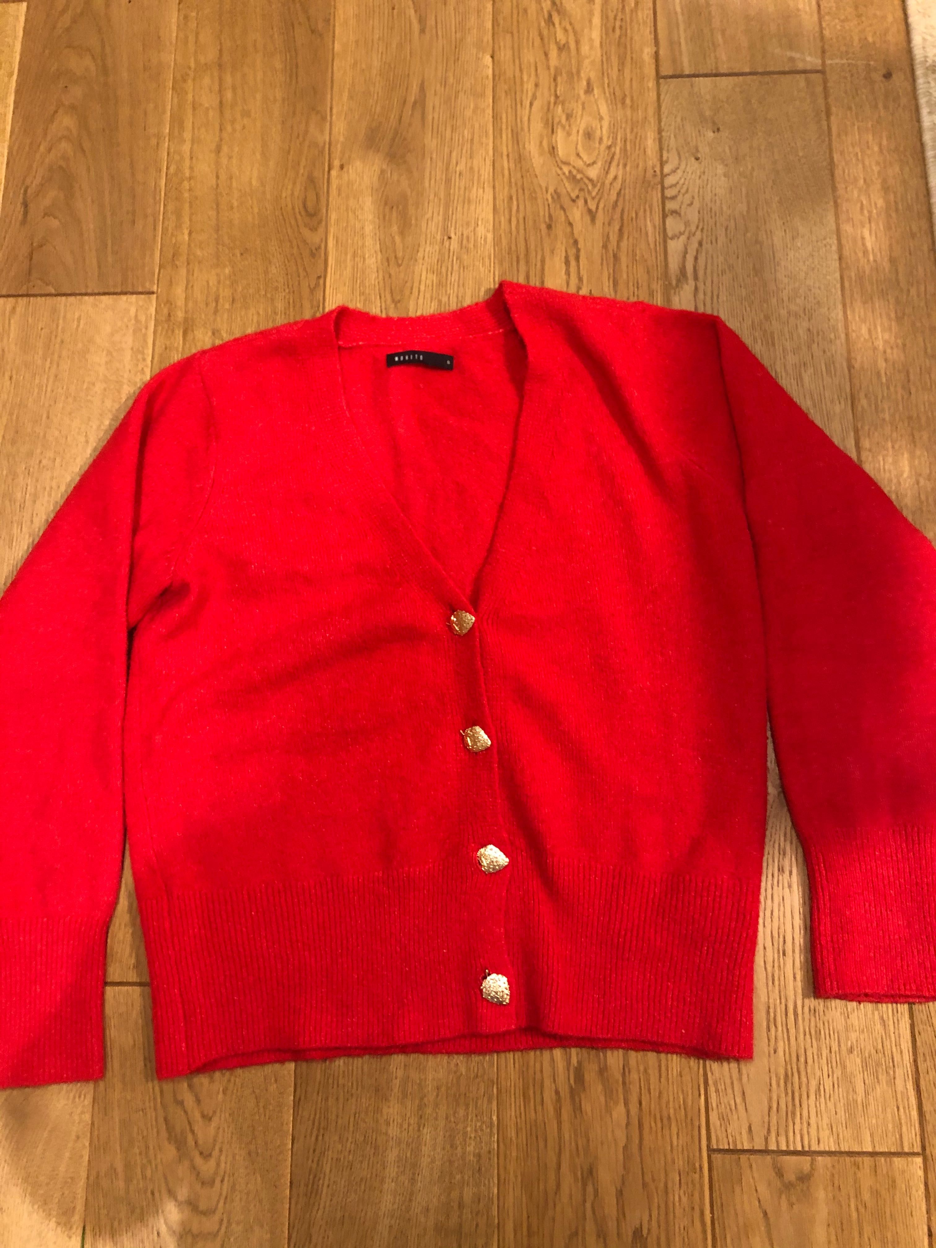 Czerwony sweterek, zapinany, mohito, rozmiar M/L, cena 50,00zl