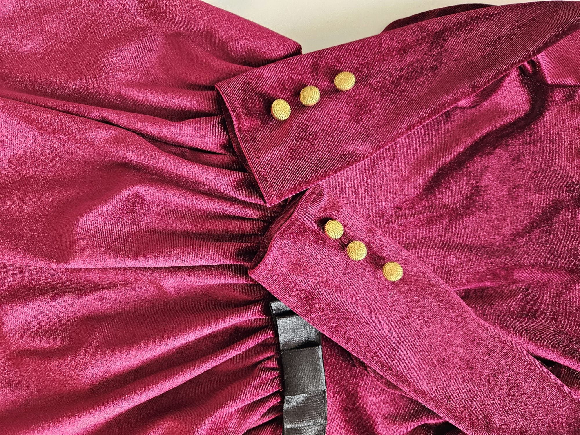 Piękna burgundowa bordowa sukienka r. 92 złote guziki