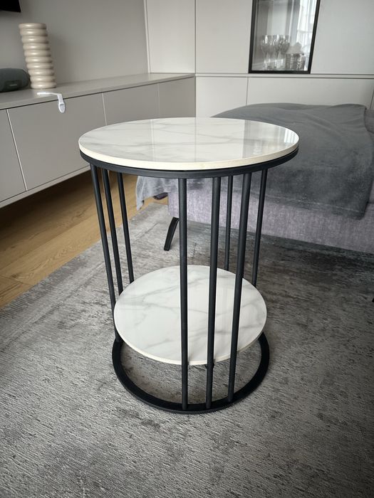 Stolik kawowy okragly bialy marmur kosz italia