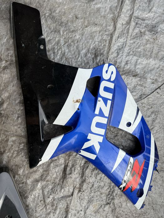 Suzuki gsxr 1000 k1 k2 czesci owiewki set wachacz lewy prawy bok