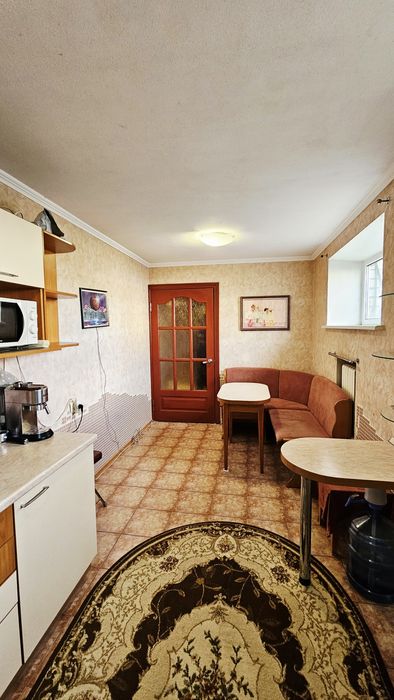 Продам, квартиру на 2 этаже, рядом гараж, ж/м Победа, рядом Сокол.