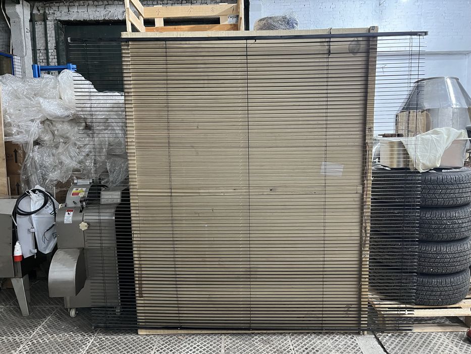 Продам жалюзі .2000*1900 і 2000*520.