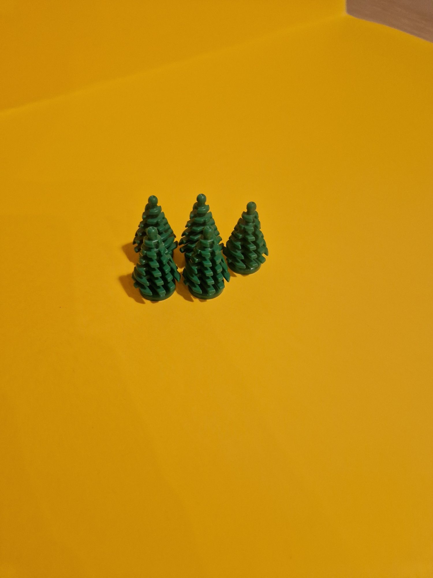 Witam mam na sprzedaż elementy lego