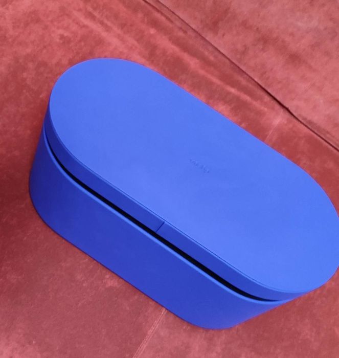 Стайлер для прямого та хвилястого волосся Dyson Airwrap i.d.