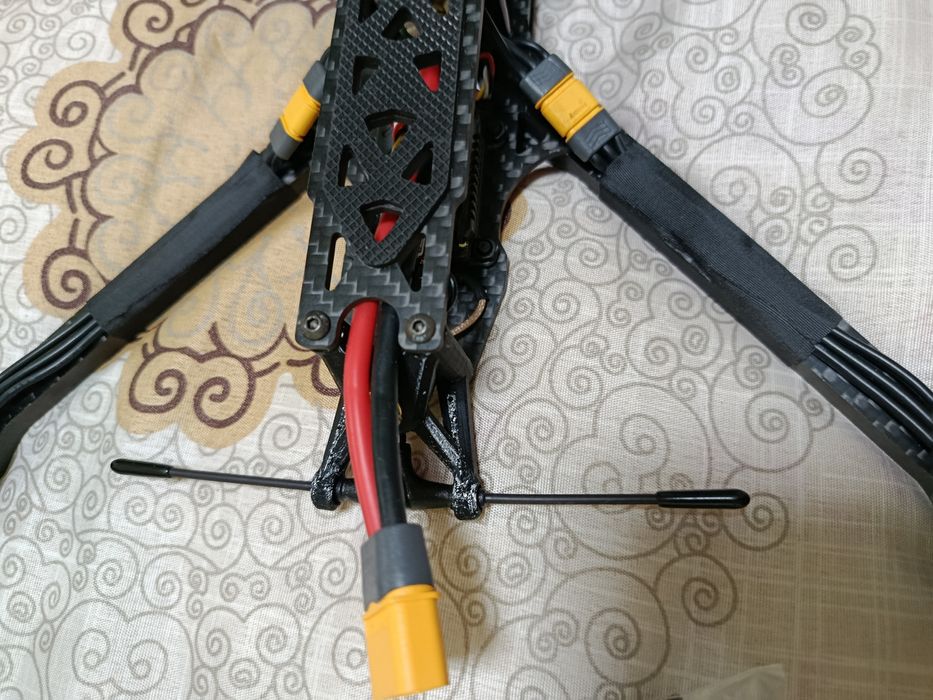 Продам  Fpv дрон 8дюймів,Новий.