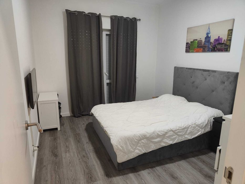 Cama, estrado e colchão