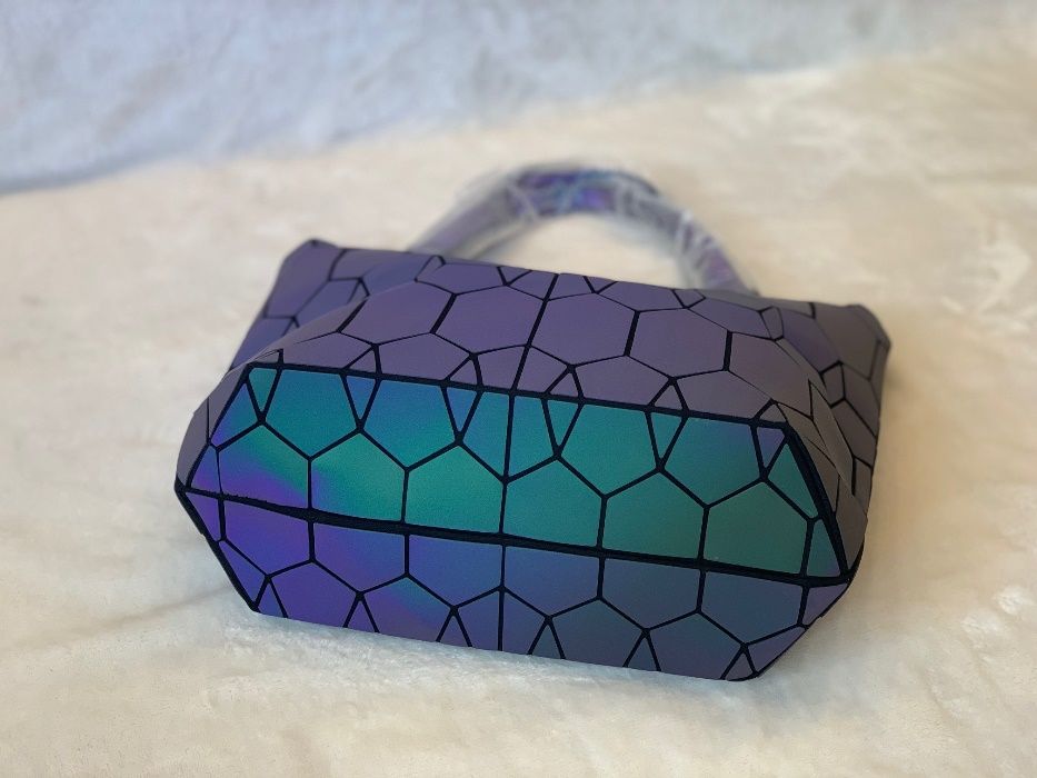 Torebka holograficzna Bao Bao styl baobao