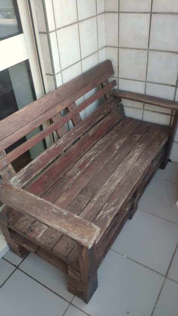 Banco em paletes