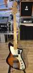 Gitara basowa Fender Player Plus Meteora