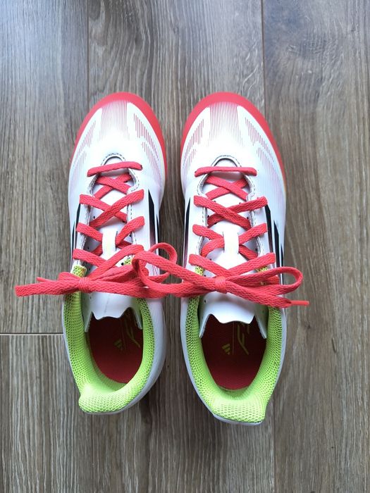 Korki dziecięce Adidas 37 i 1/3