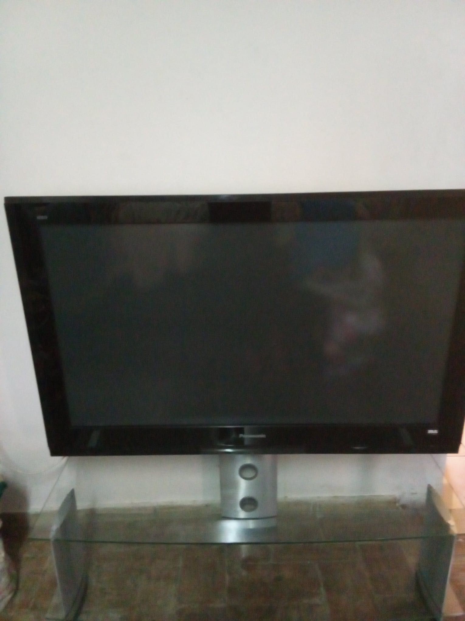 Tv Plasma com móvel