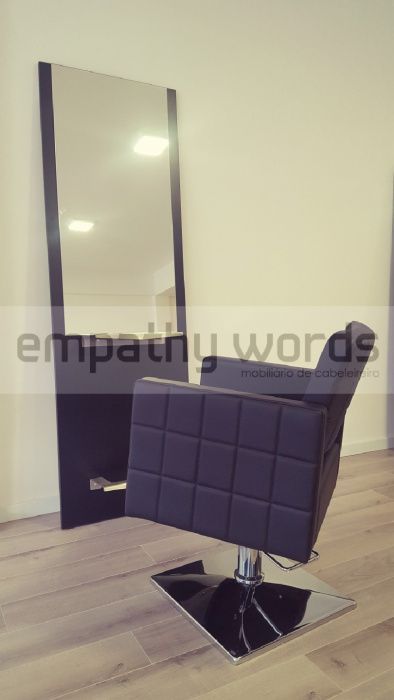 Fabrica - Mobiliario de Cabeleireiro, novo!