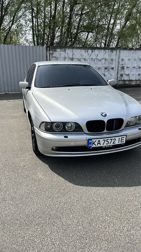 BMW  E39 2001 року