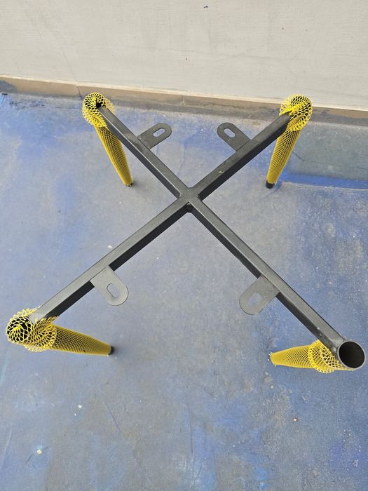 Metalowa podstawa krzesła, czarna malowana proszkowo