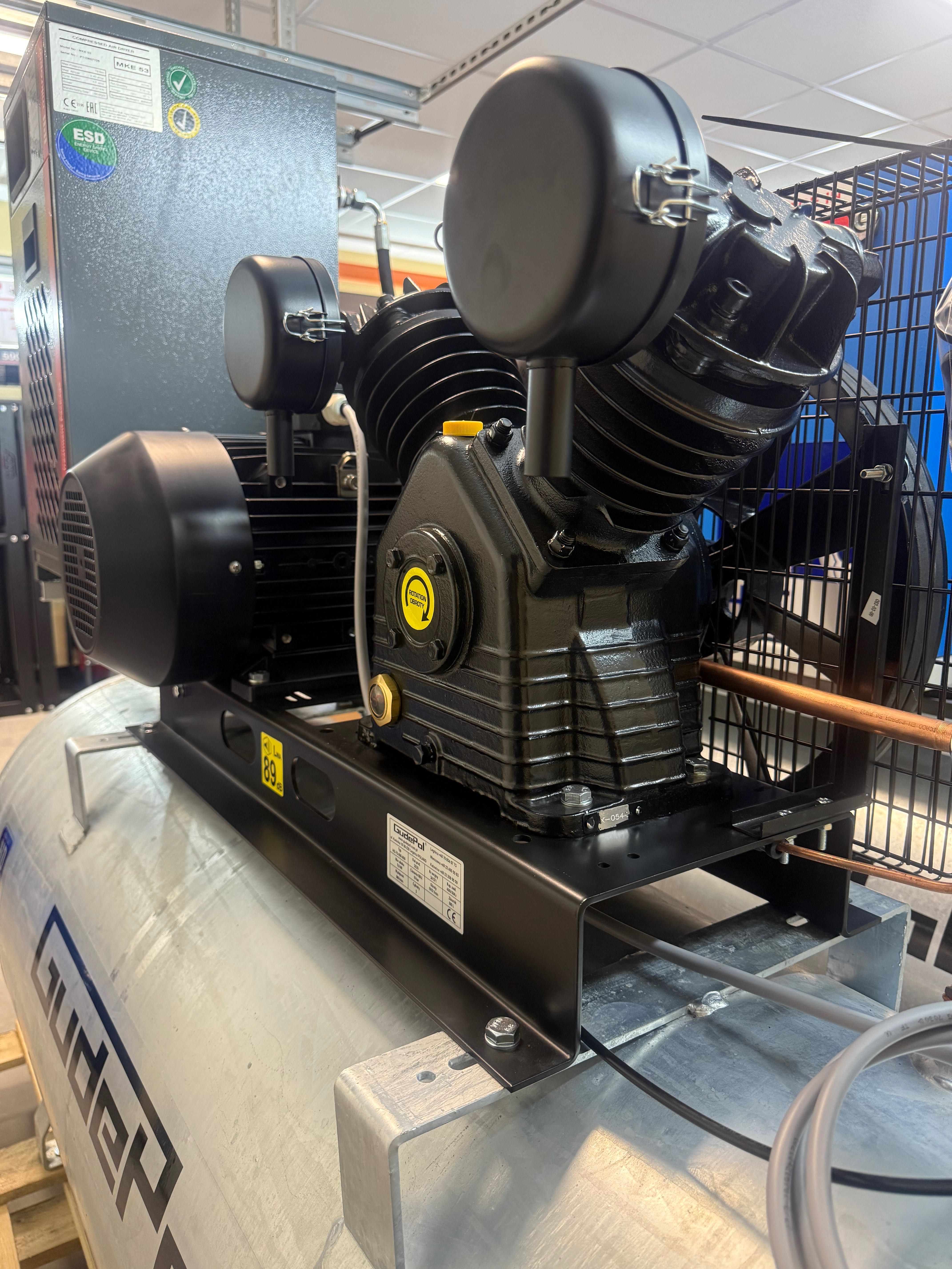 Kompresor - Sprężarka Gudepol HD 75/500/900VT 10 Bar