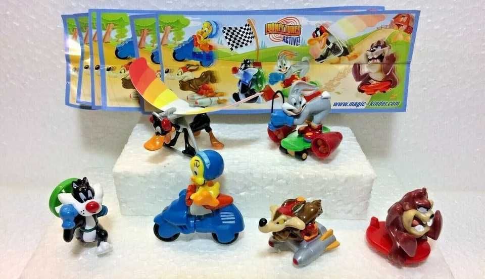 Lote Nº2 Kinder Bonecos