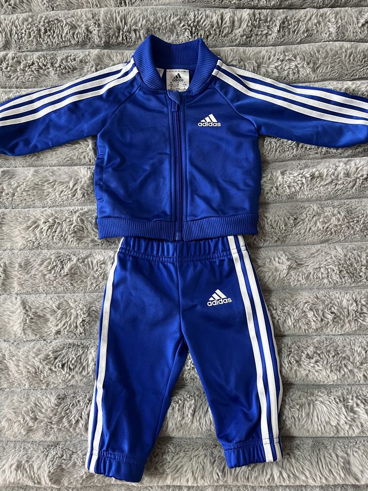Спортивний костюм adidas 0-3міс
