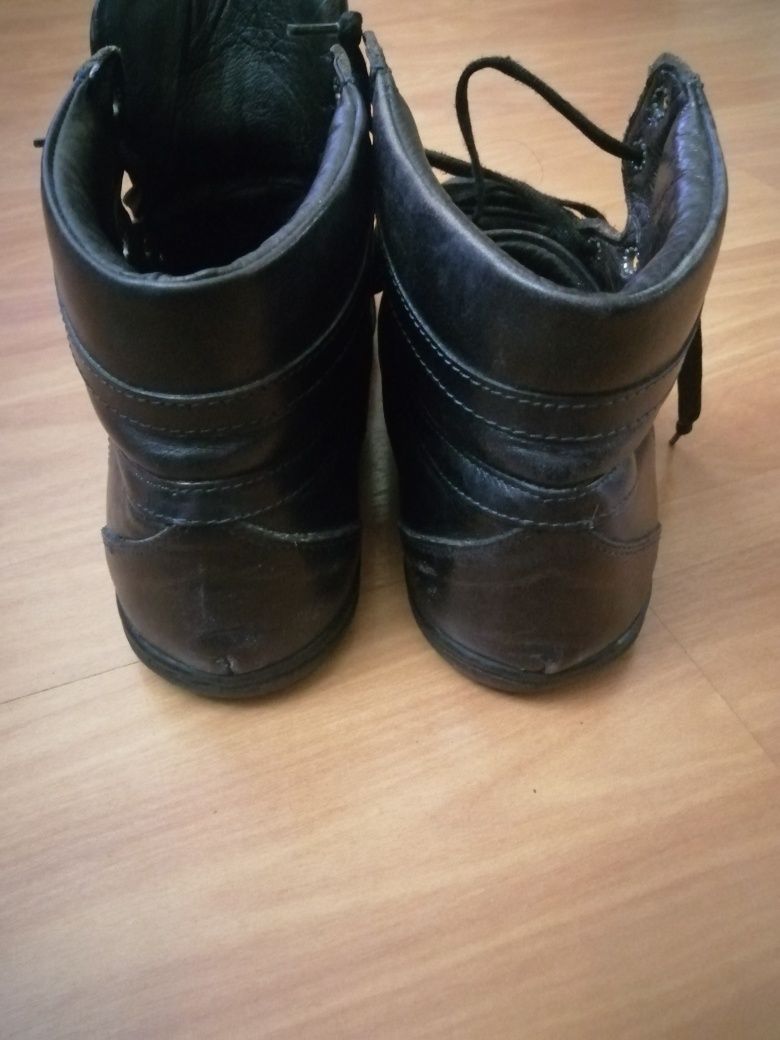 Botas pretas n40