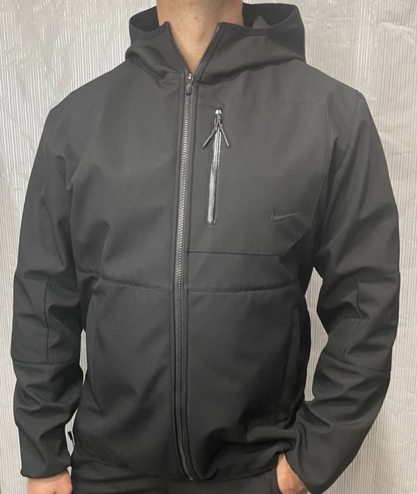 Мужской спортивный костюм Nike softshell