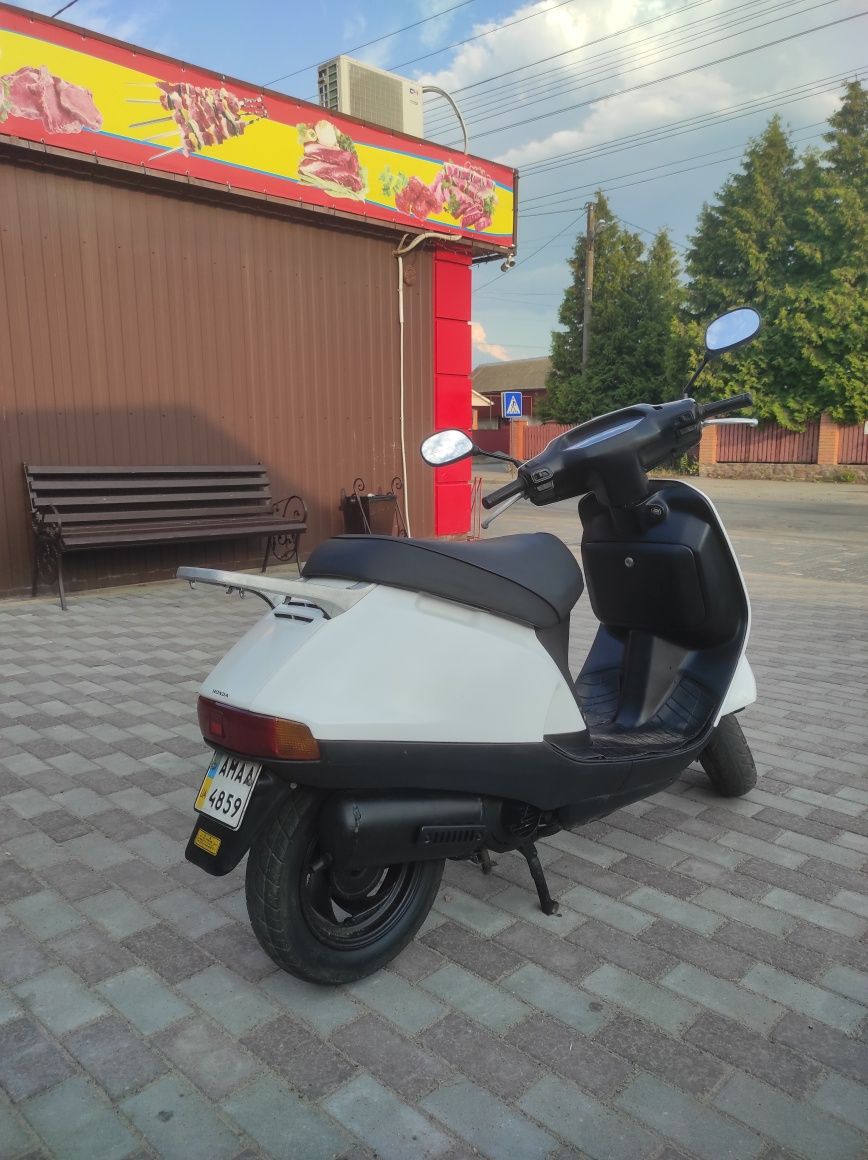 Продам Honda lead Af20 50 кубів