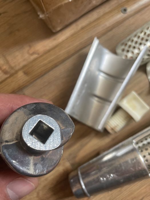 Соковыжималка ( приставка к мясорубке)