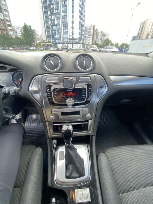 Ford Mondeo MK4 2010 рік