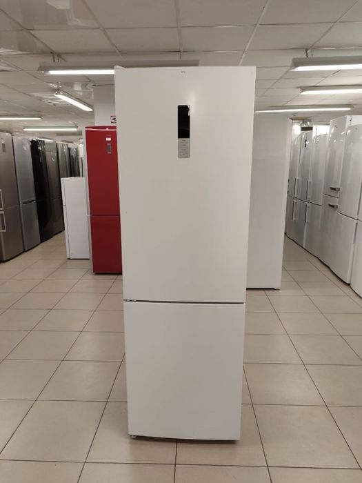 Холодильник INDESIT. Двокамерний NoFrost. Доставка (Київ, інші регіон)