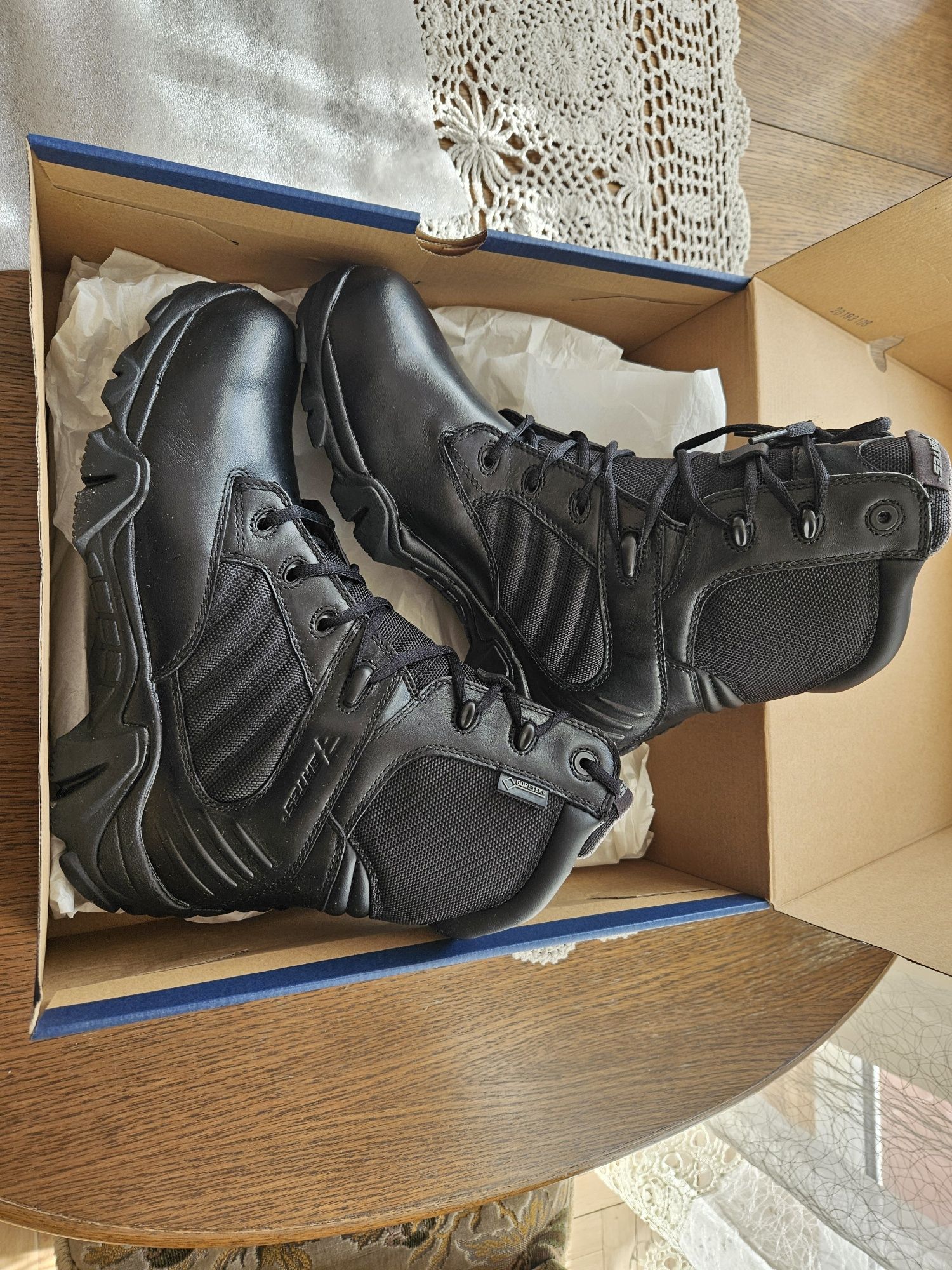 Buty Bates GX-8 E02267